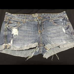 Amethyst denim shorts